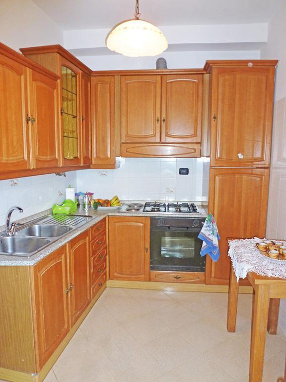 アジェーロラホリデイズ コスタンツァアパートメント 部屋 写真