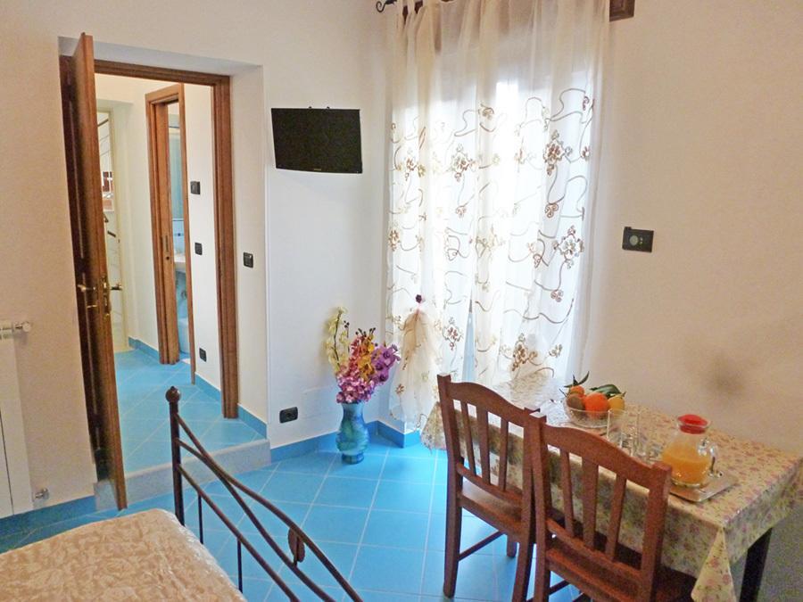アジェーロラホリデイズ コスタンツァアパートメント 部屋 写真